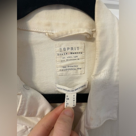 Distressed white denim jacket - Picture 3 of 5